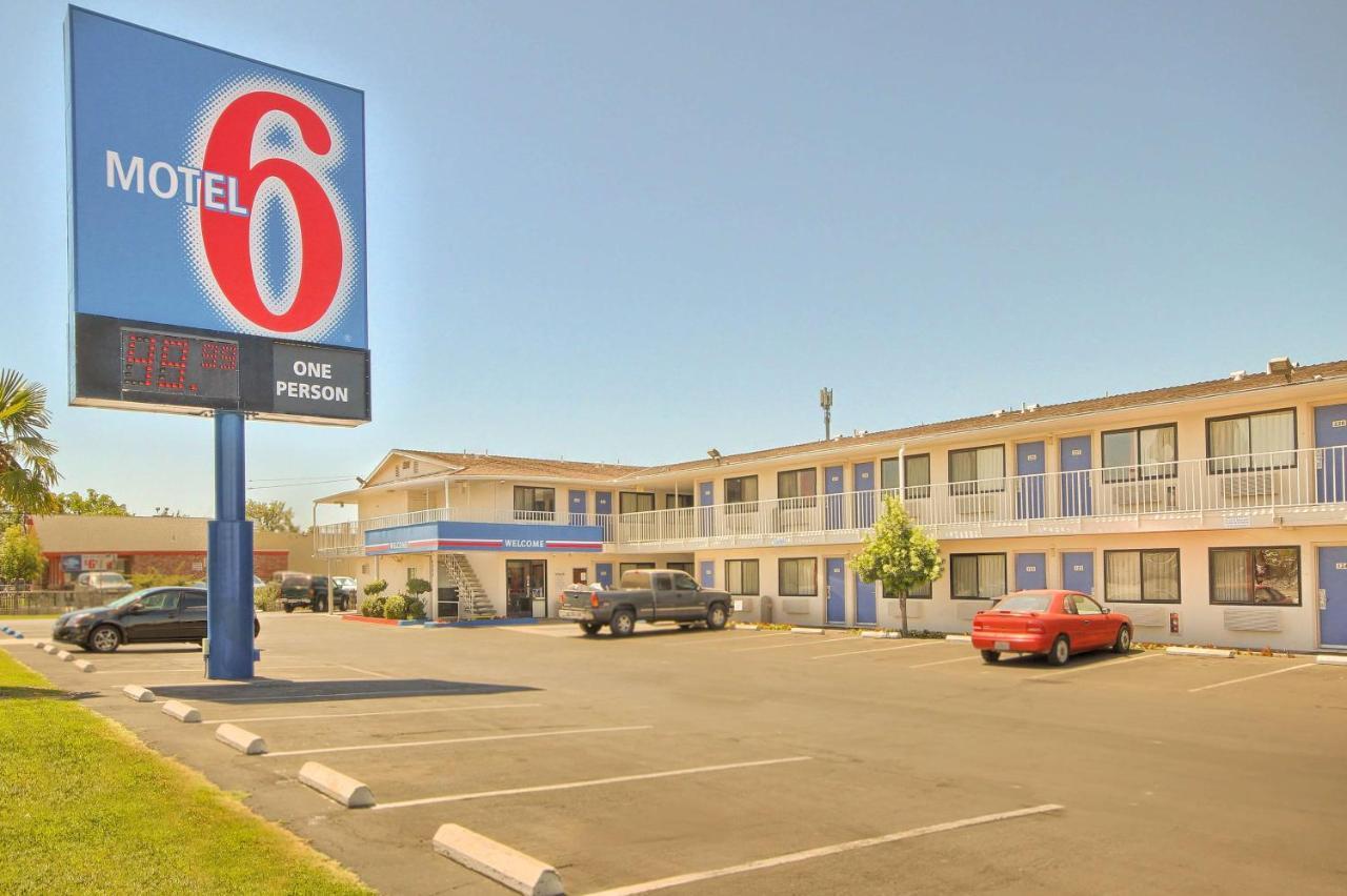 Motel 6-Fresno, Ca - Blackstone North Zewnętrze zdjęcie